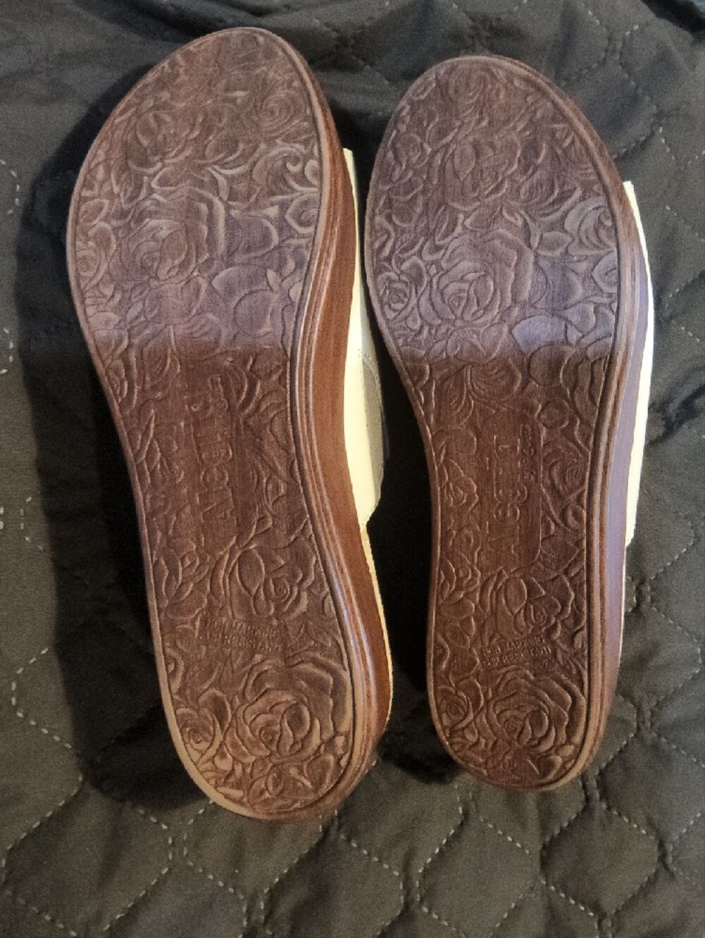 Size 39 NWOT Alegria Women's Light Cream Cork Slide Clogs - Picture 5 of 7
